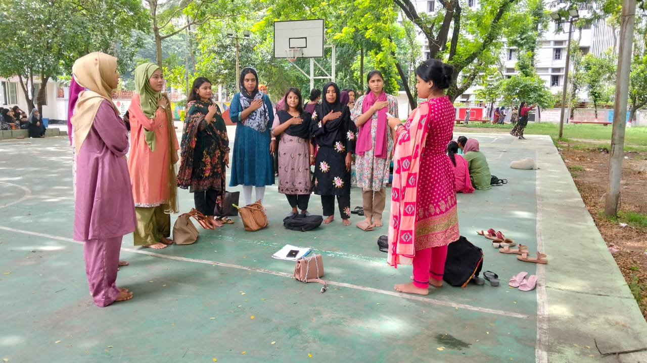 Women and girls participating in an outdoor session